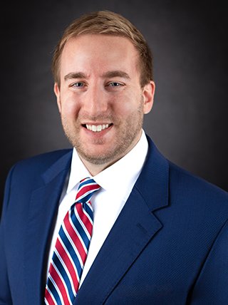 Dr. Brett Frommer primary care physician chesapeake, va